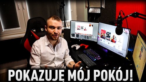 Bartosz "bejott" Jakubowski prezentujący swoje stanowisko do streamowania